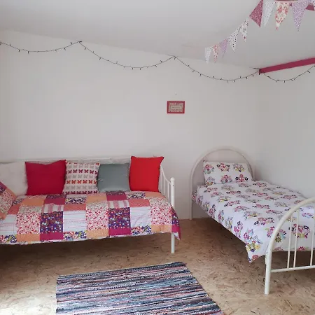 Acorn Wood Glamping Carrowkennedy