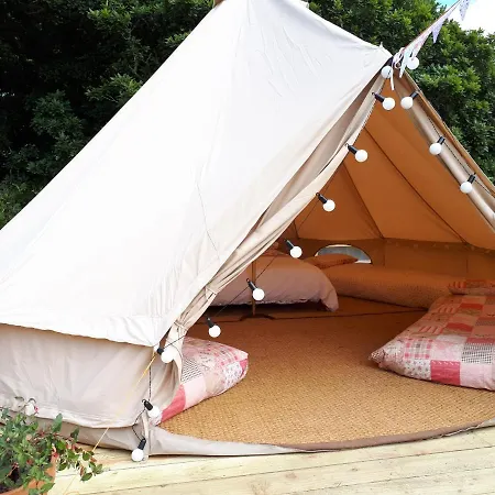 Acorn Wood Glamping *