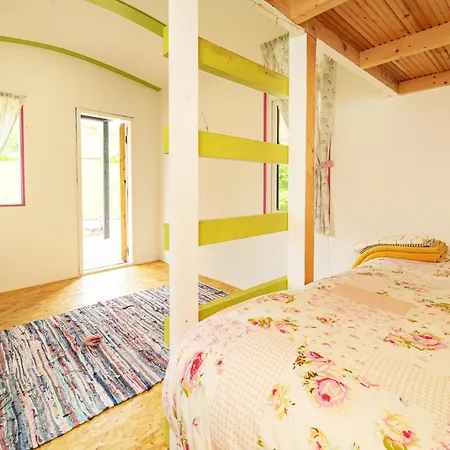 Acorn Wood Glamping 샬레
